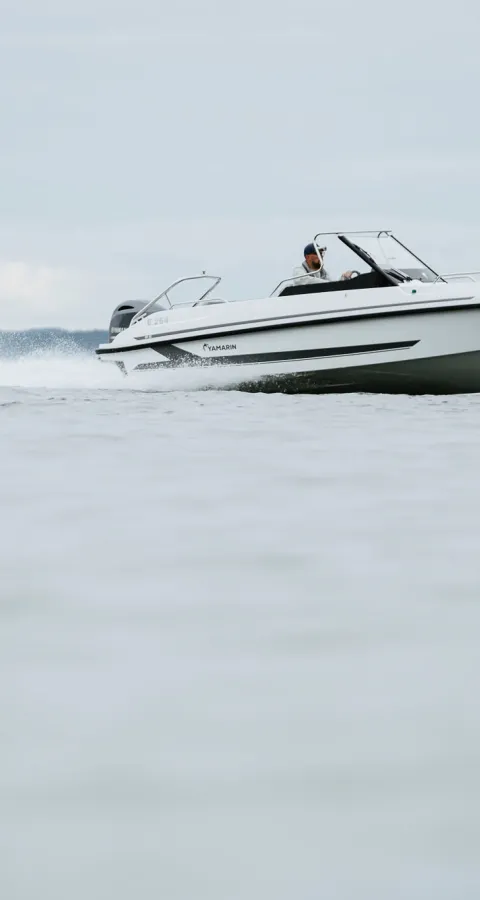 Yamarin 59 Side Console