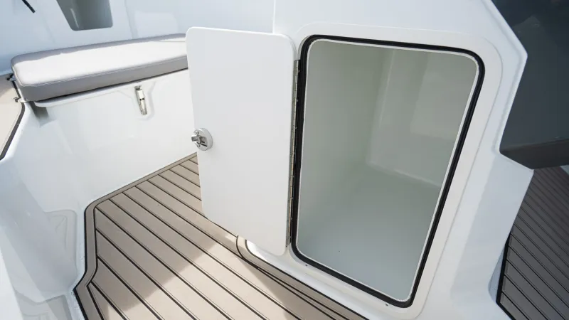 Yamarin 59 Side Console