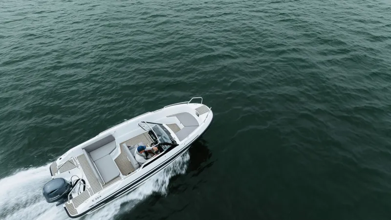 Yamarin 59 Side Console