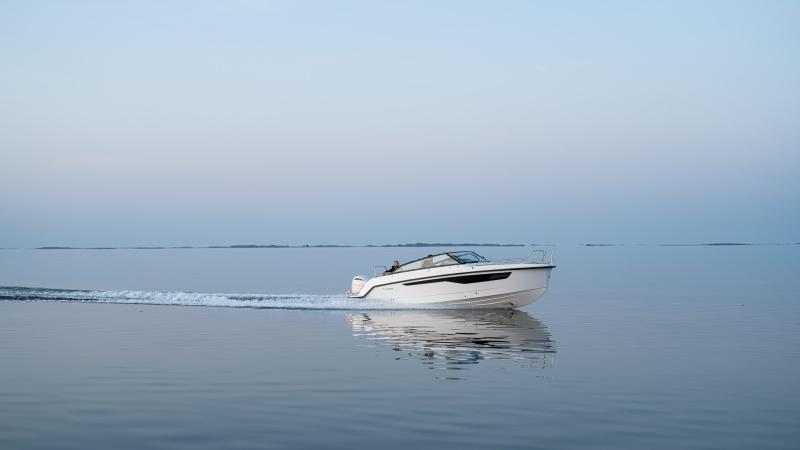 Yamarin 80 DC Sports Cruiser