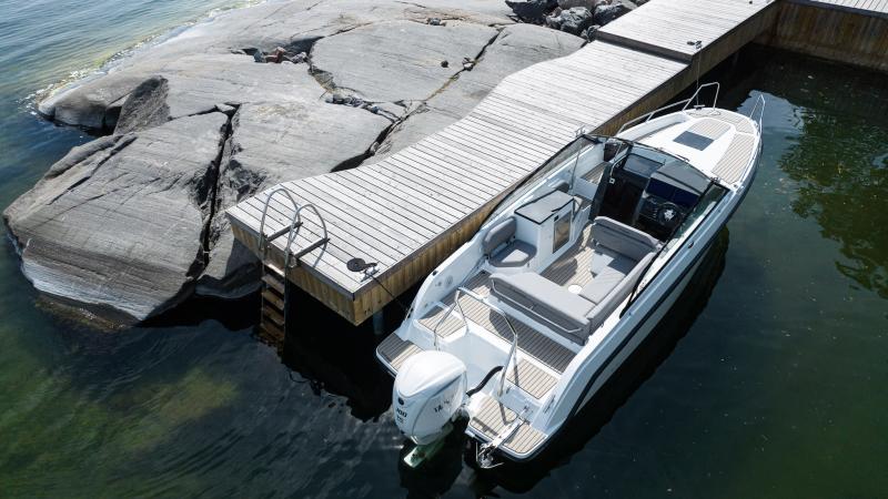 Yamarin 80 DC Sports Cruiser
